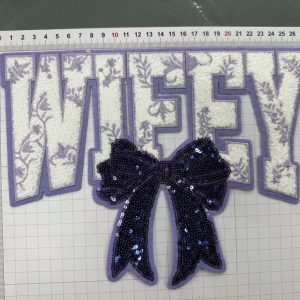 Wifey big patches